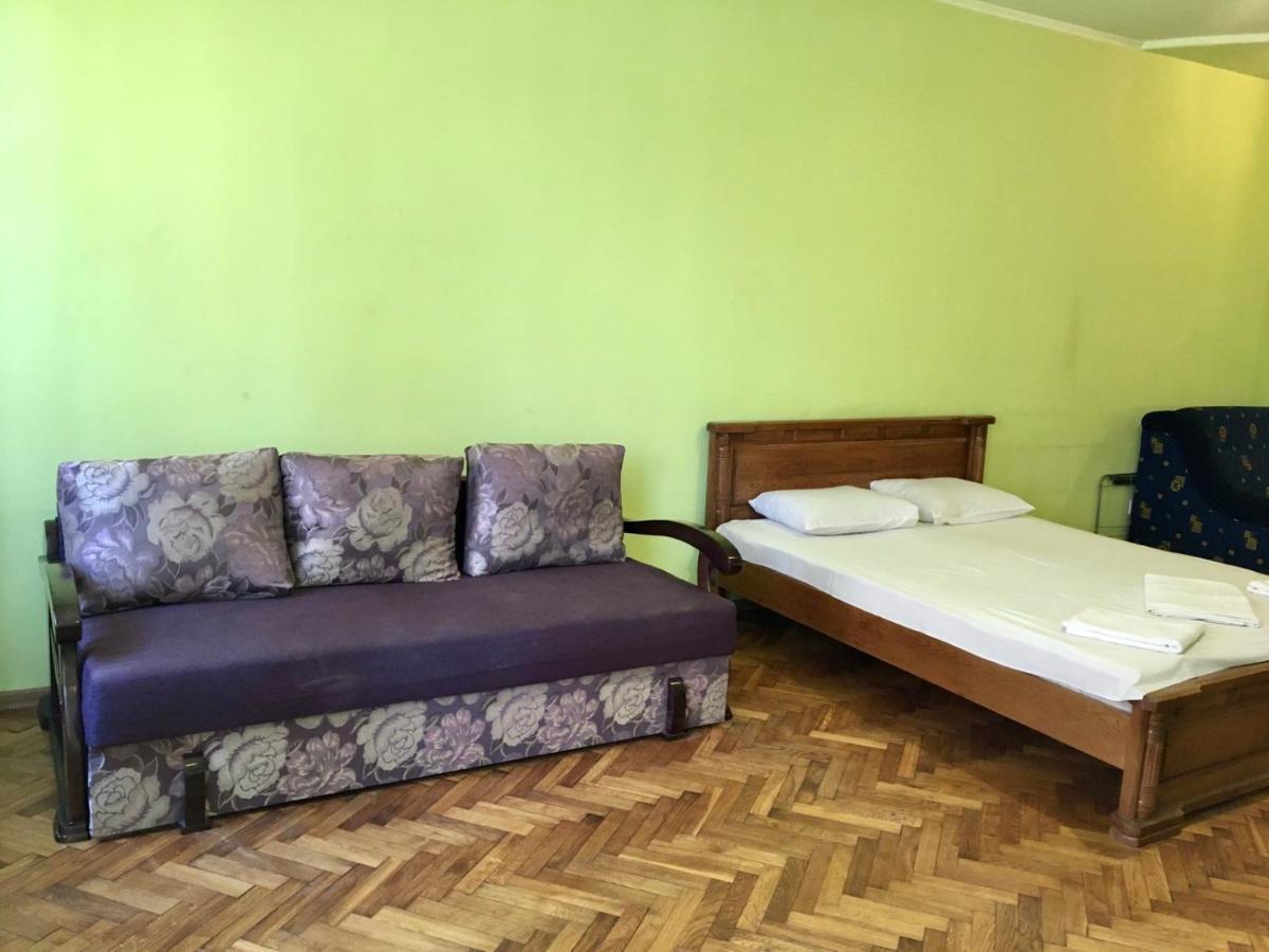 Svobody, Apartments Near The Opera Leopoli Esterno foto